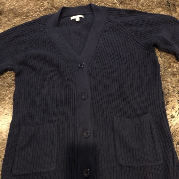 Women’s sweater - Picture 1 of 9